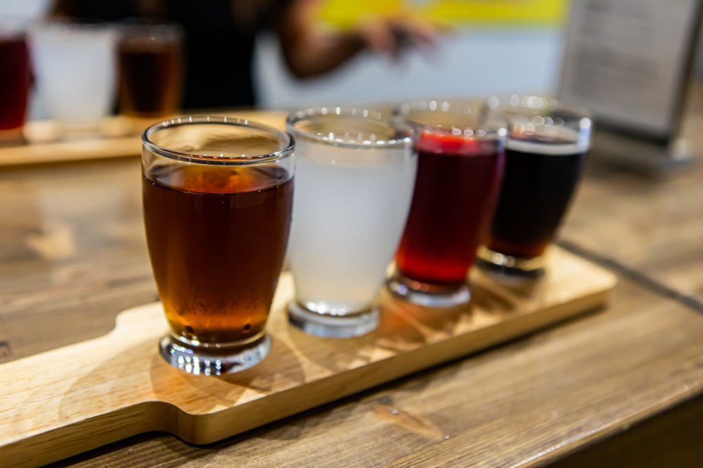 Beer Tasting.jpg Beer Tasting.jpg